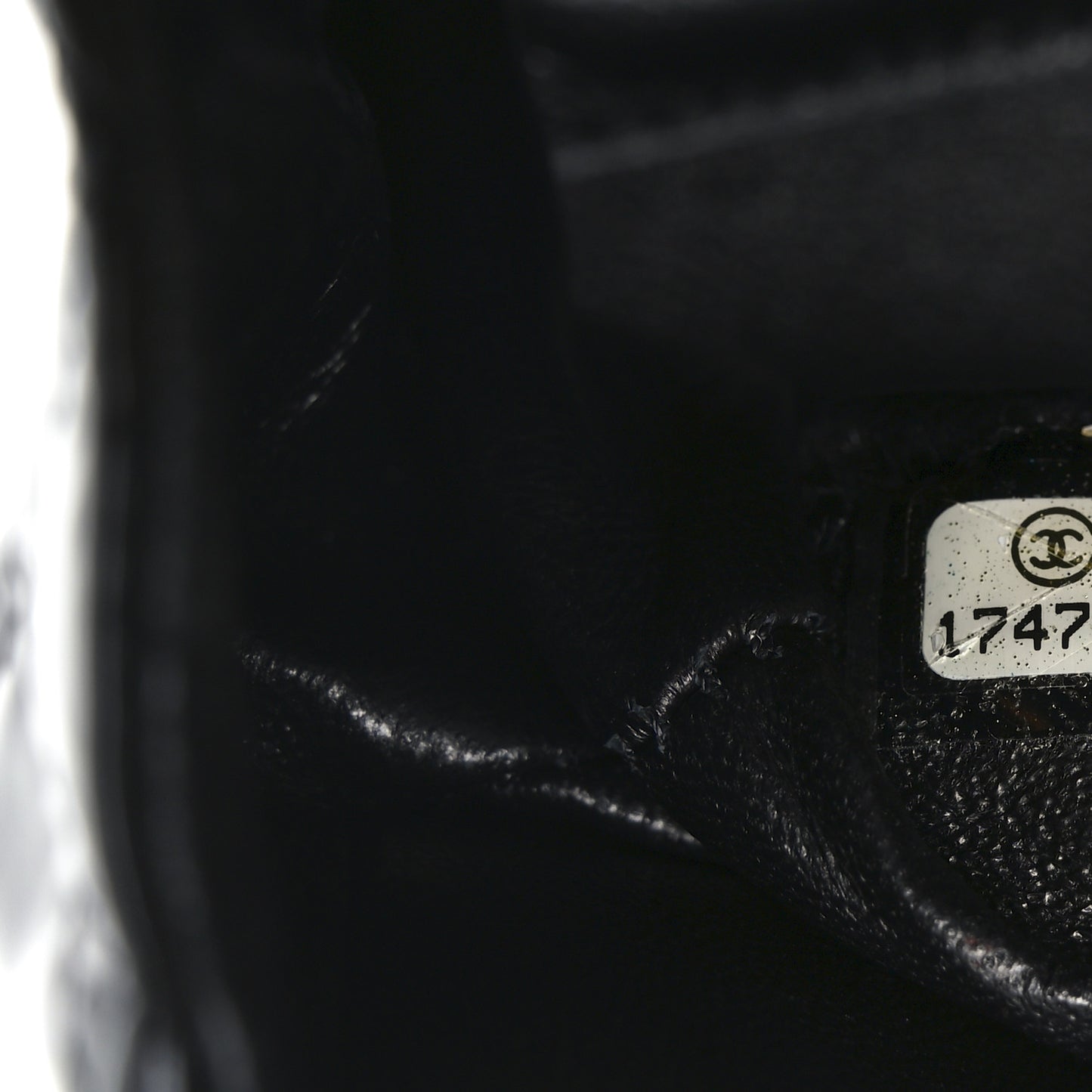 Patent Quilted Medium Double Flap Black