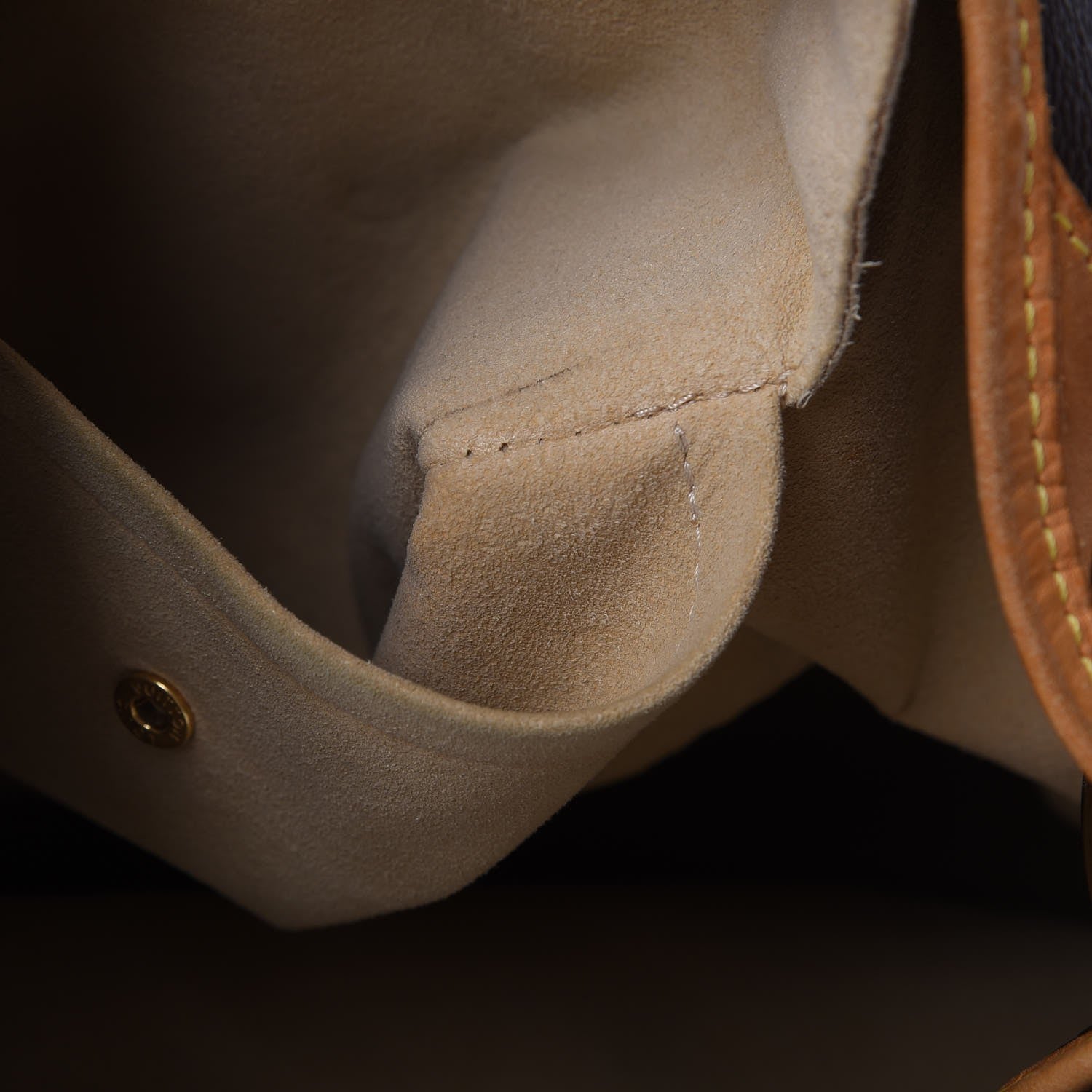 Louis Vuitton Monogram Galliera GM 7 of 10
