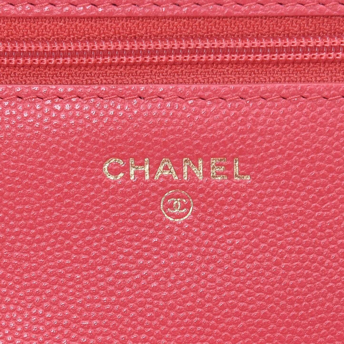 Caviar Quilted Wallet On Chain WOC Dark Pink