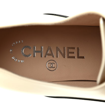 Chanel Patent Calfskin CC Bow Lace Up Oxford Pumps 37.5 Beige Black 7 of 8