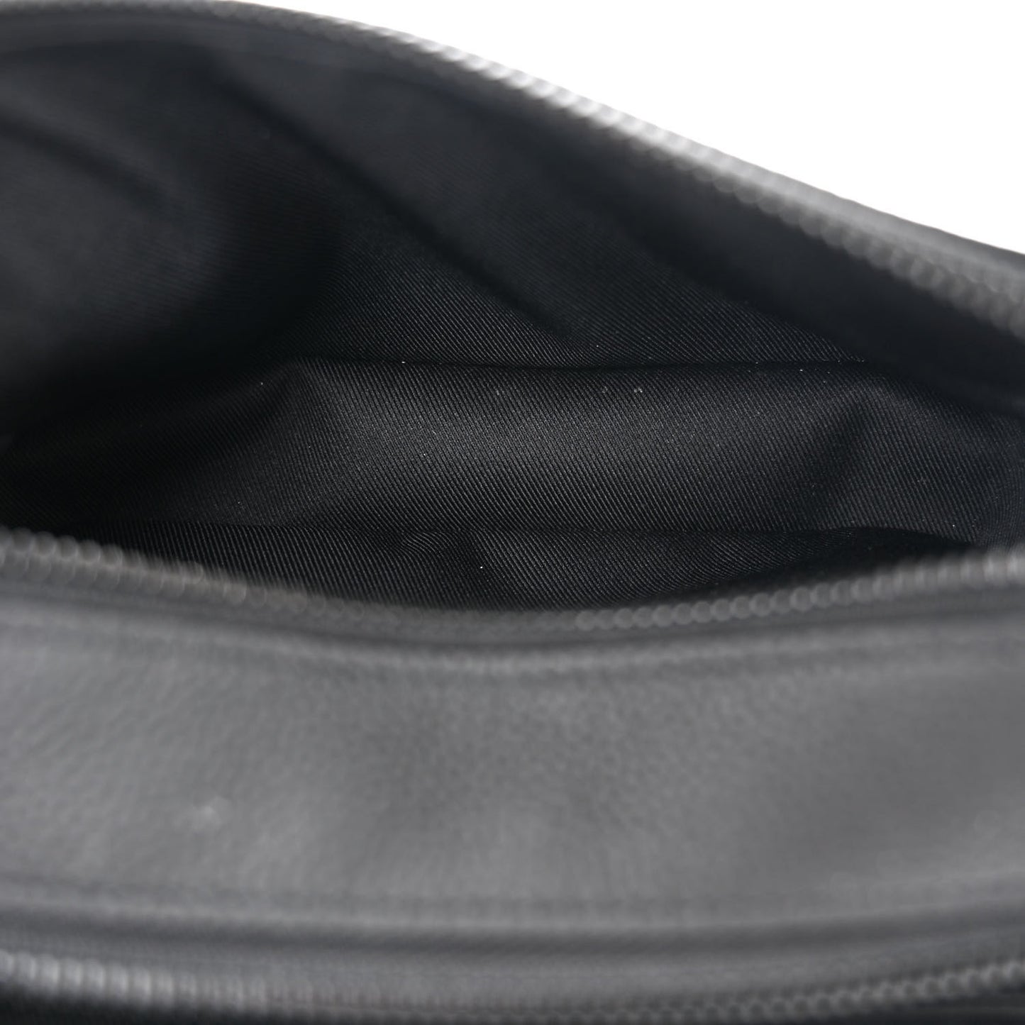 Calfskin Aerogram Alpha Wearable Wallet Black