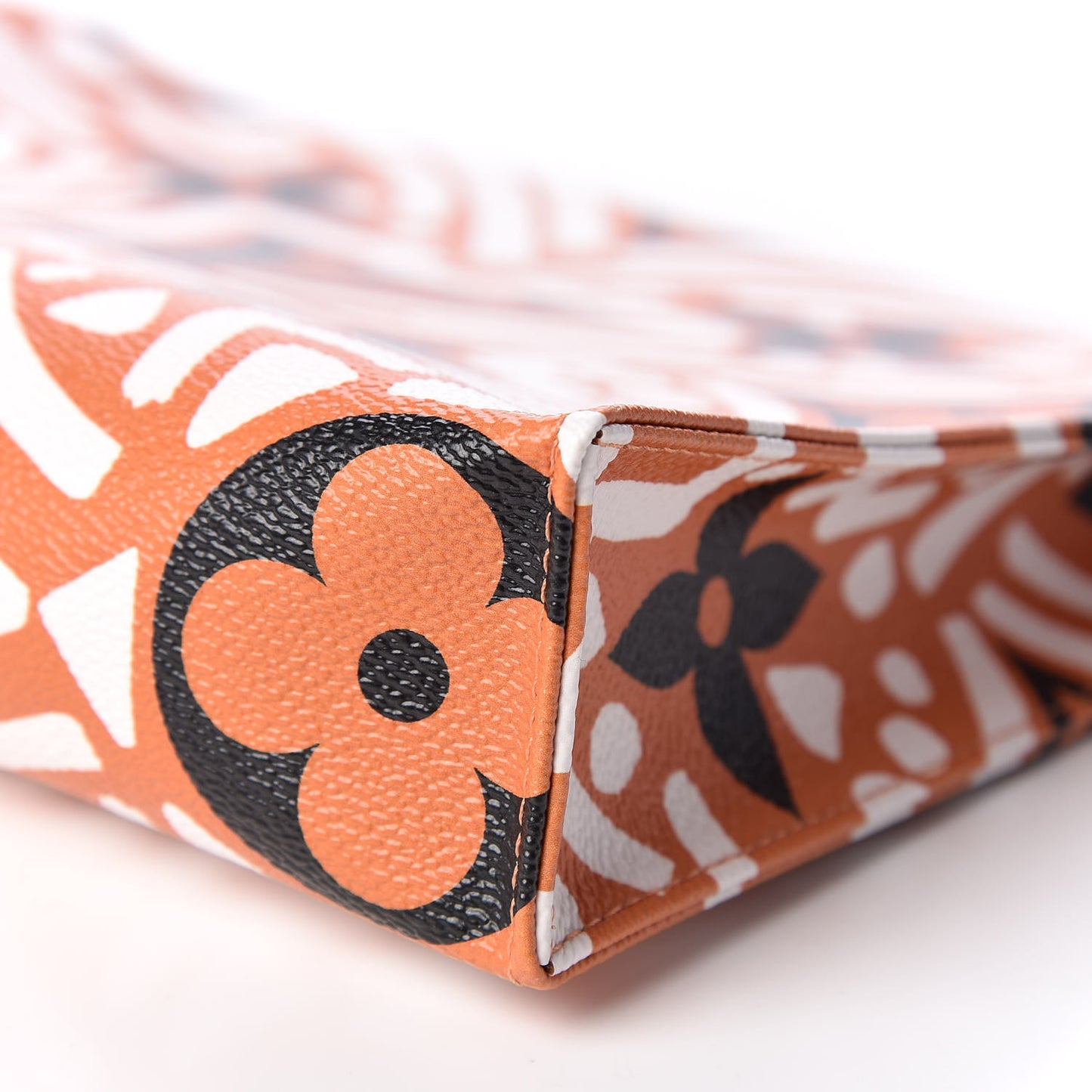 Monogram Giant Crafty Pochette Toiletry 26 Creme Caramel
