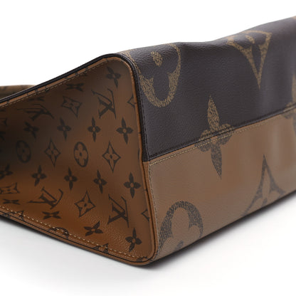 Louis Vuitton Reverse Monogram Giant Onthego MM 8 of 11
