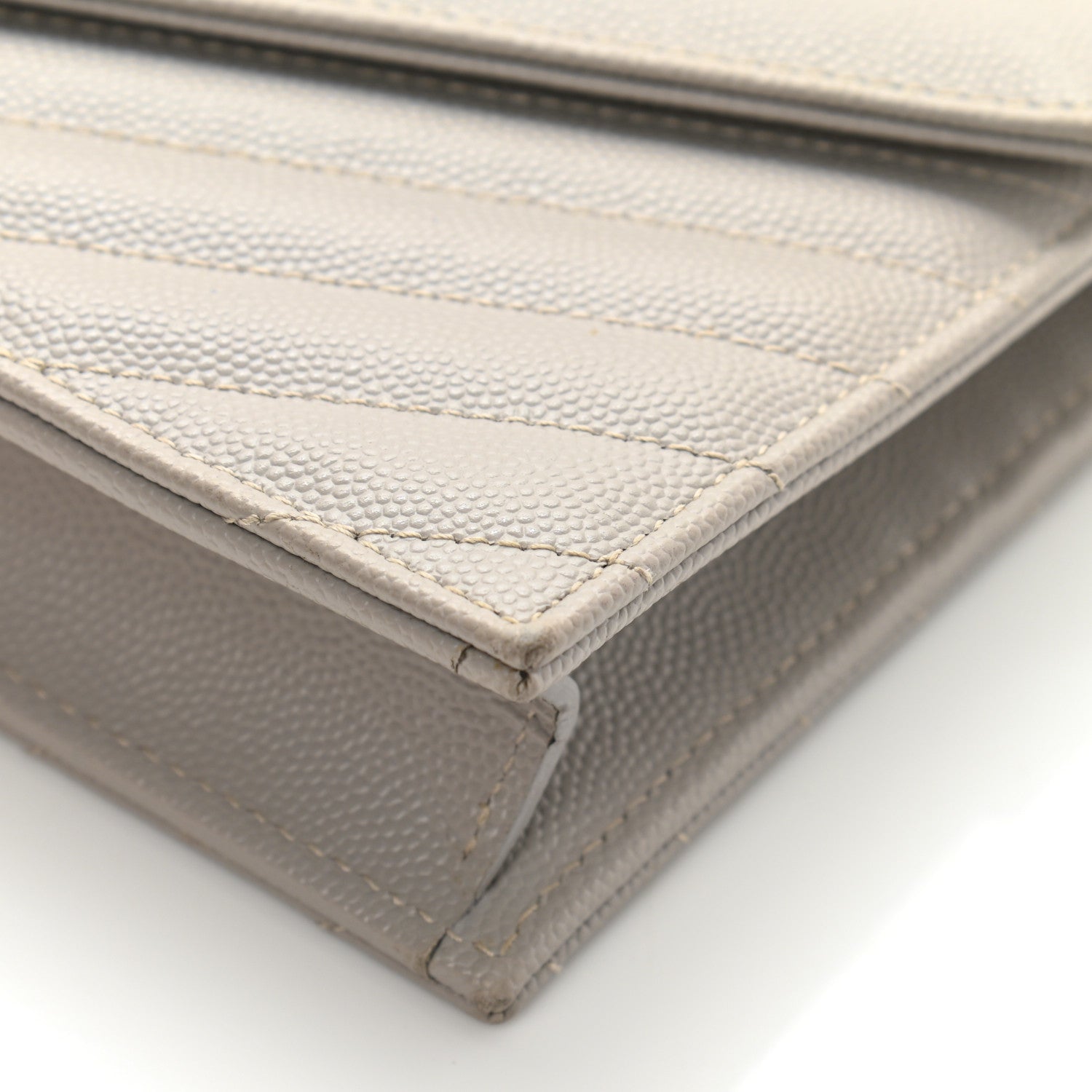 Saint Laurent Grain De Poudre Matelasse Chevron Monogram Envelope Chain Wallet Granite 9 of 12