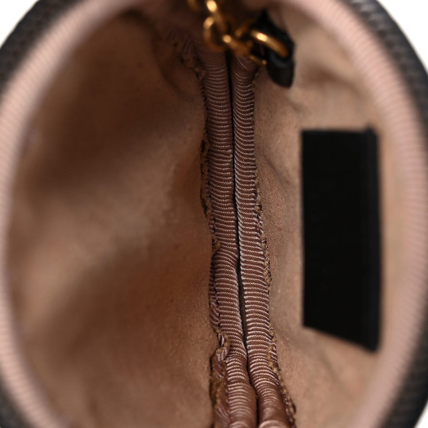 Calfskin Matelasse GG Marmont Round Coin Purse Black