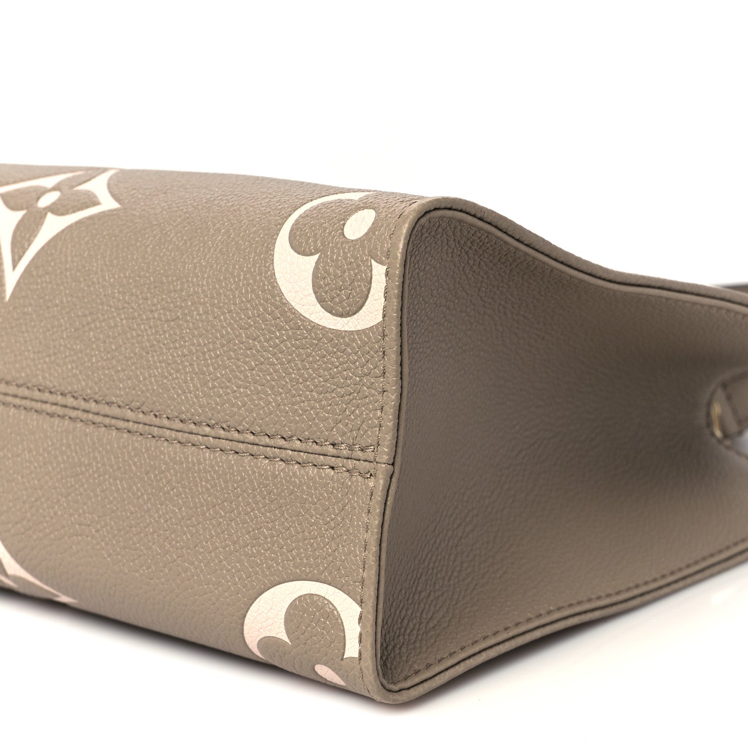 Louis Vuitton Empreinte Monogram Giant Onthego PM Tourterelle Creme 9 of 9