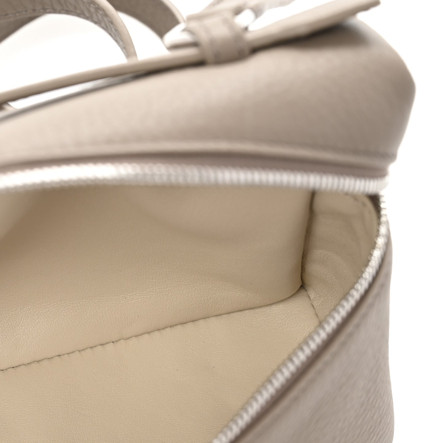 Grained Calfskin L19 Extra Pocket Pouch Warm Mastic