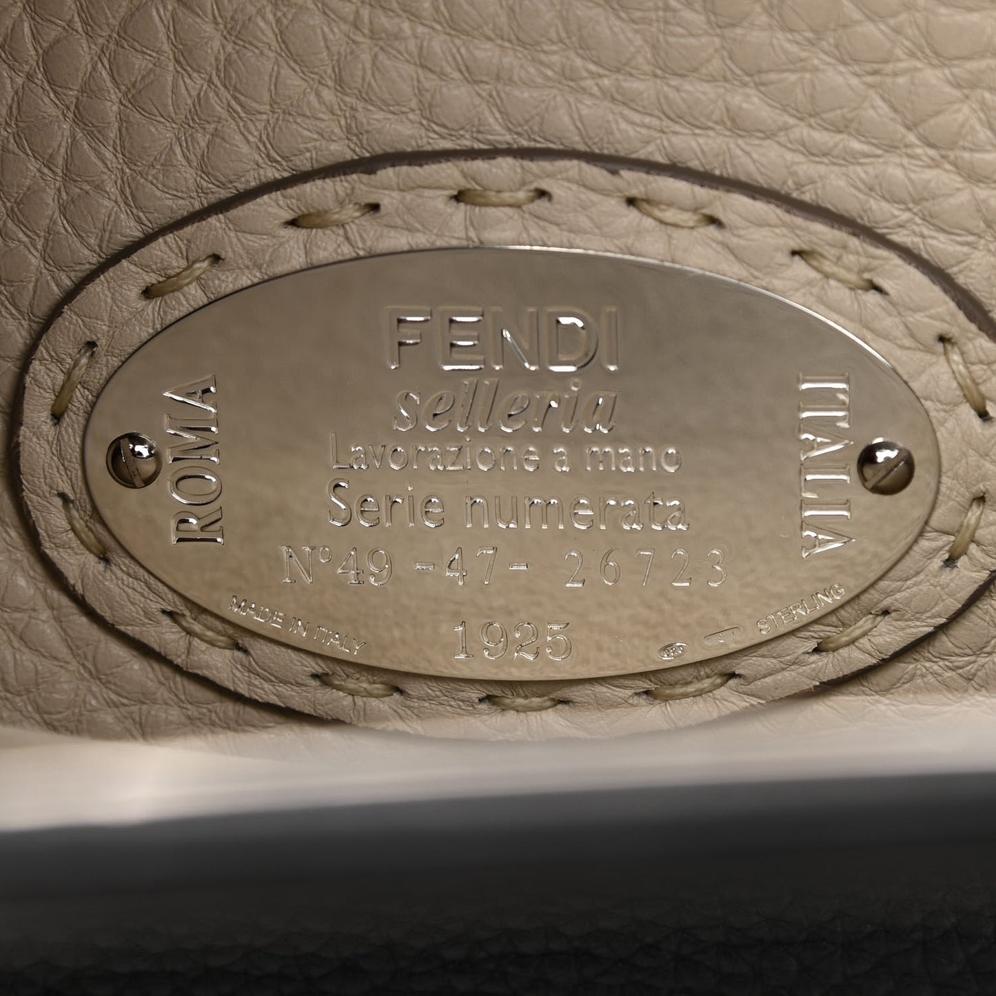 Cuoio Romano Selleria Bi-Color Medium Peekaboo Iconic Satchel Asfalto Latte