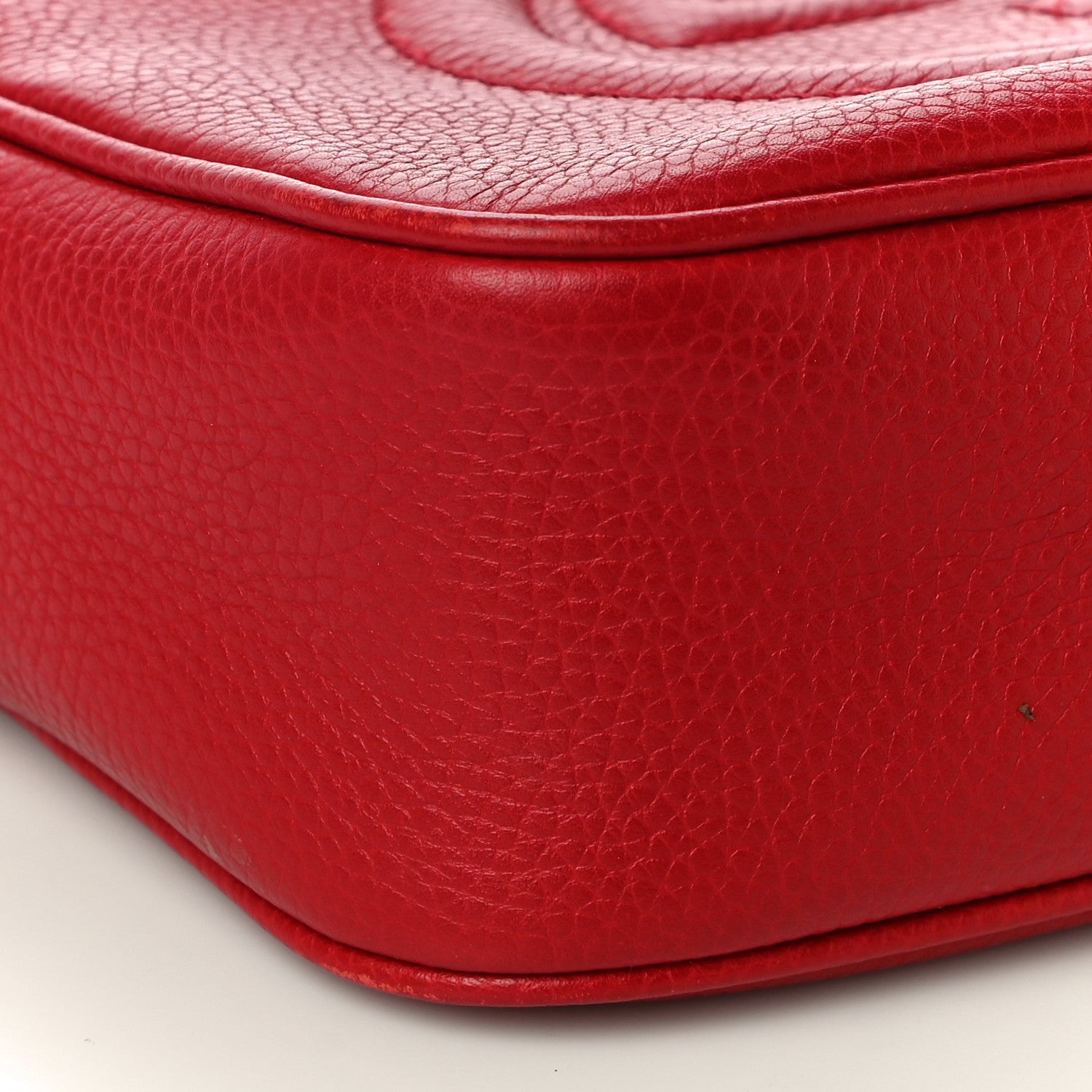 Gucci Pebbled Calfskin Small Soho Disco Bag Tabasco Red 10 of 12