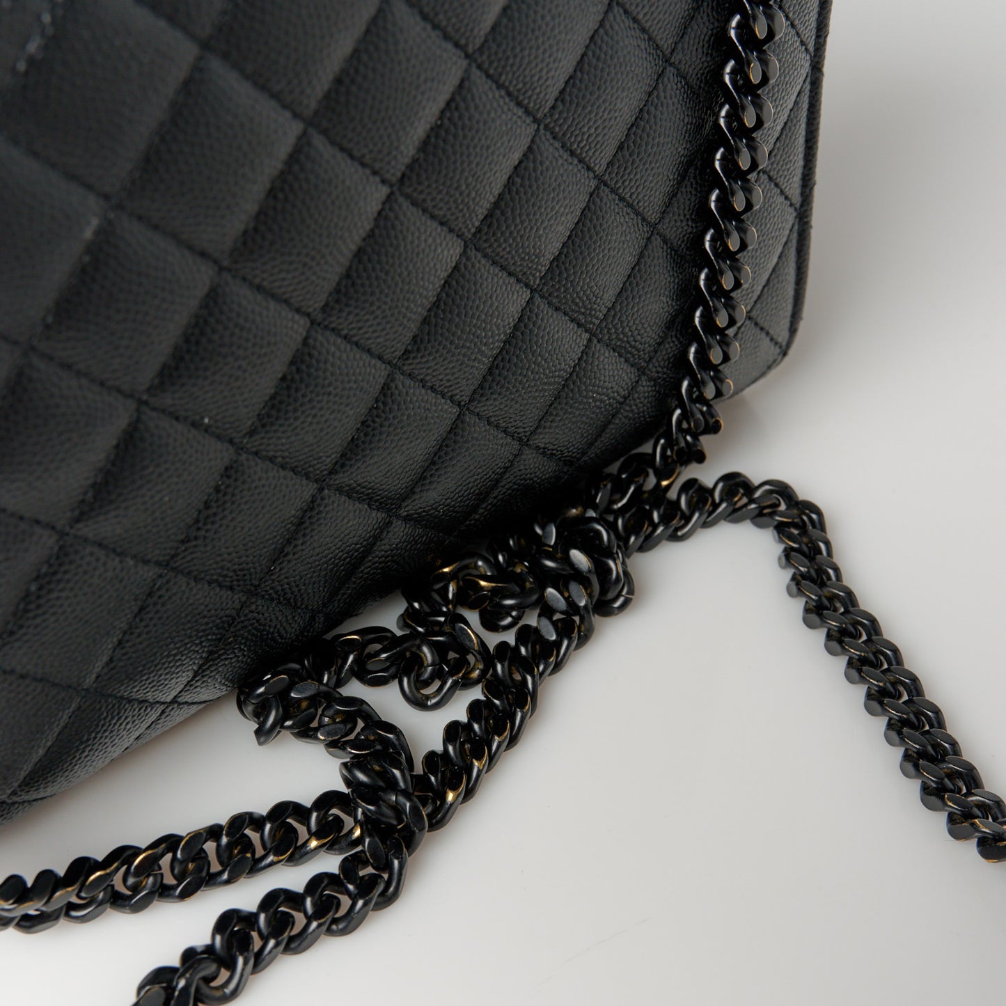 Grain De Poudre Textured Mixed Matelasse Triquilt Medium Monogram Monochrome Satchel Black