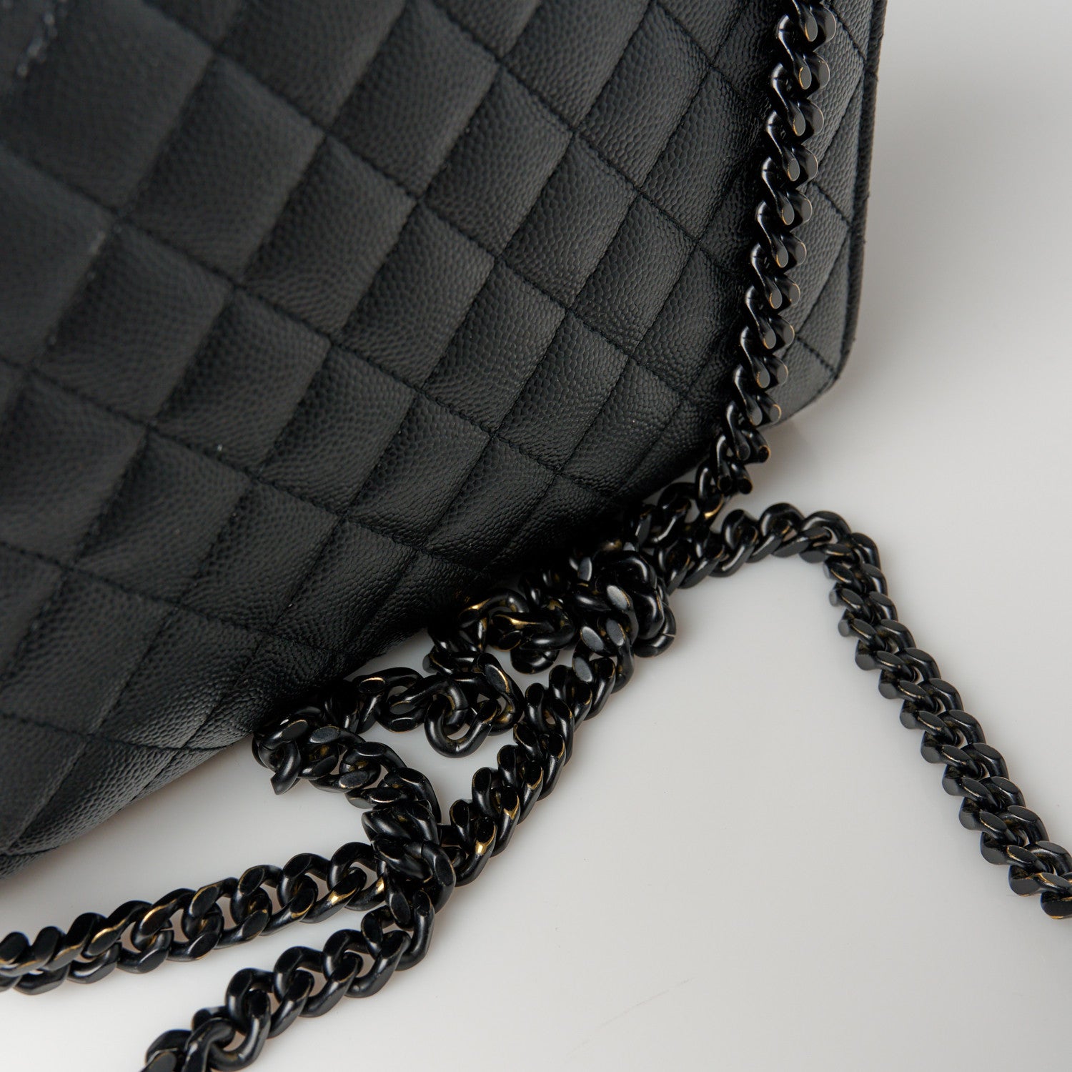 Saint Laurent Grain De Poudre Textured Mixed Matelasse Triquilt Medium Monogram Monochrome Satchel Black 13 of 15