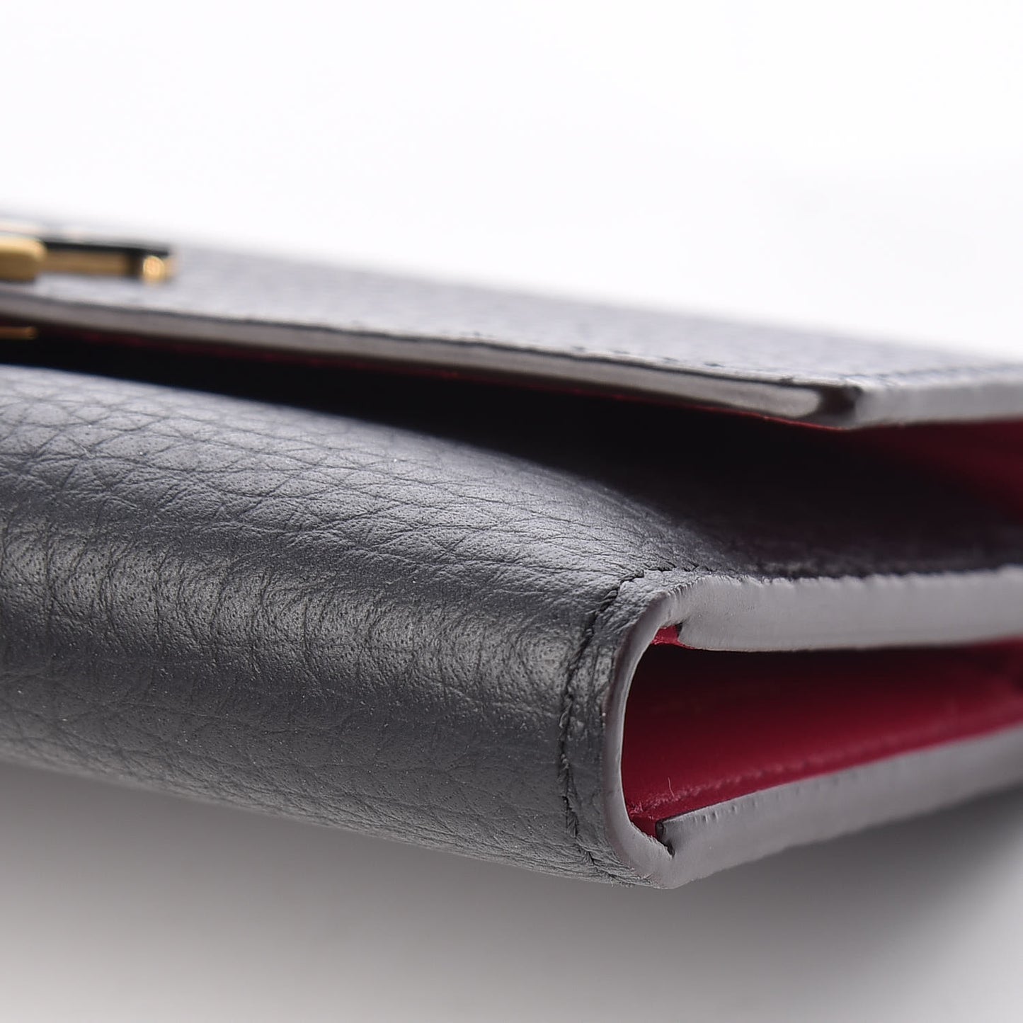 Taurillon Capucines Compact Wallet Black
