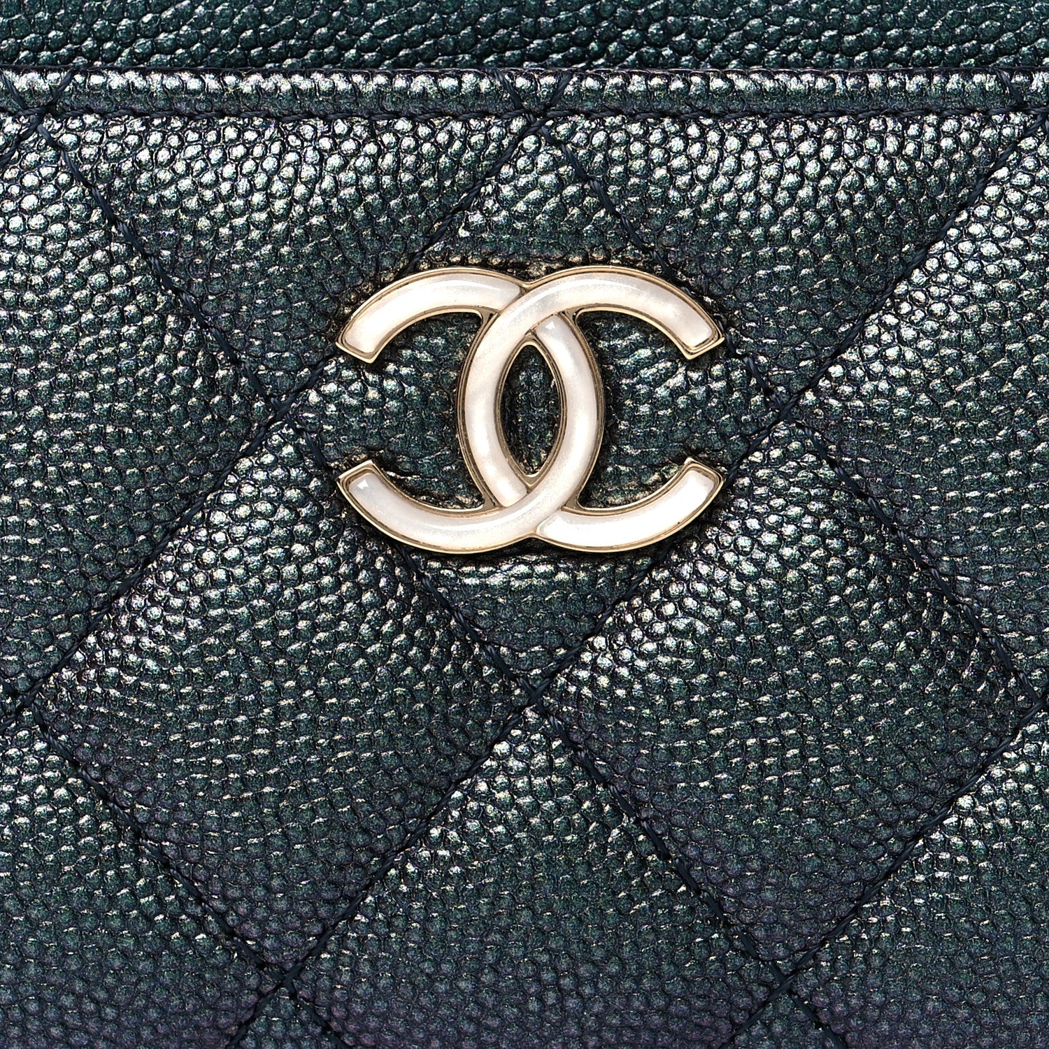 Chanel Iridescent Caviar Quilted Card Holder Black 9 of 10