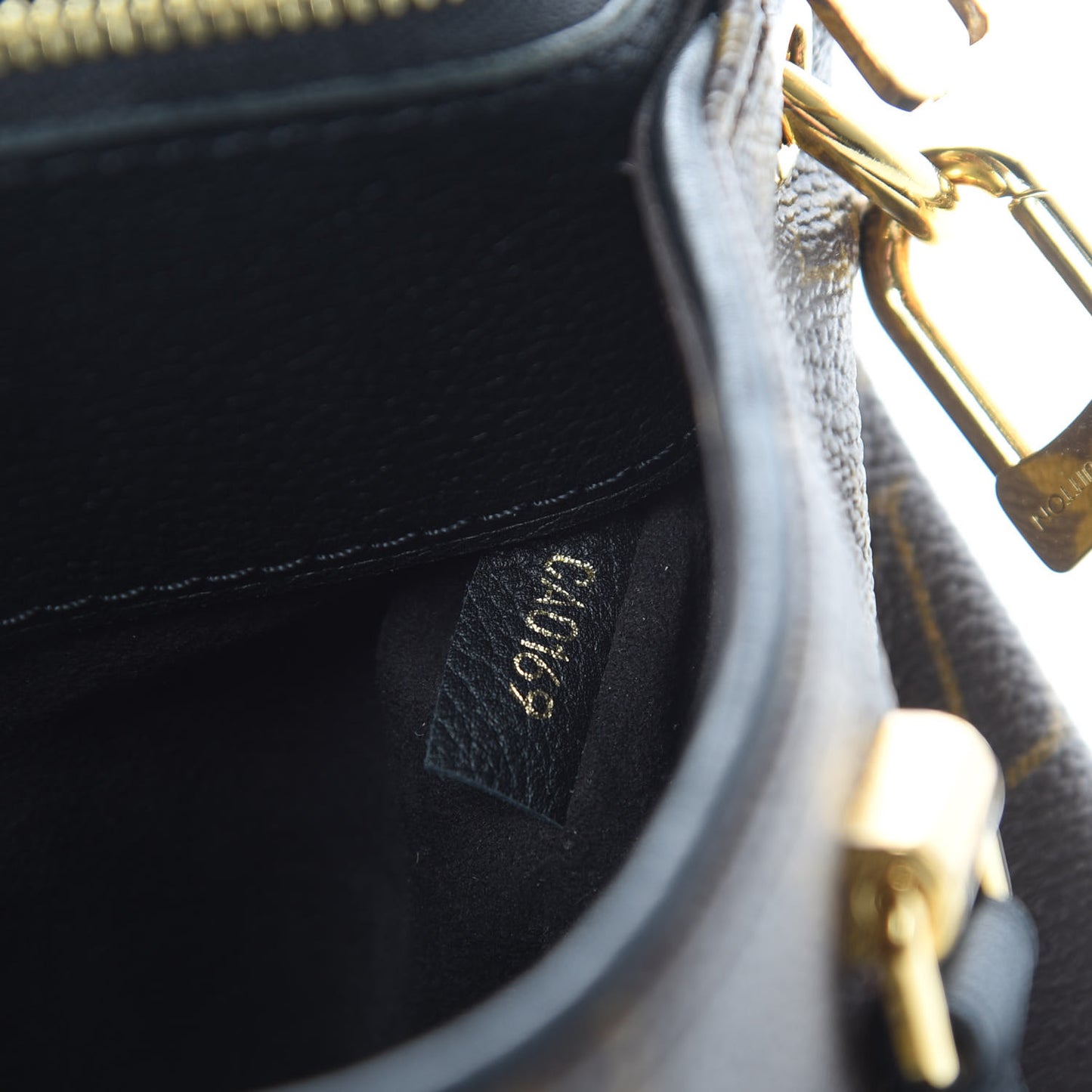 Monogram Pallas Full BB Black