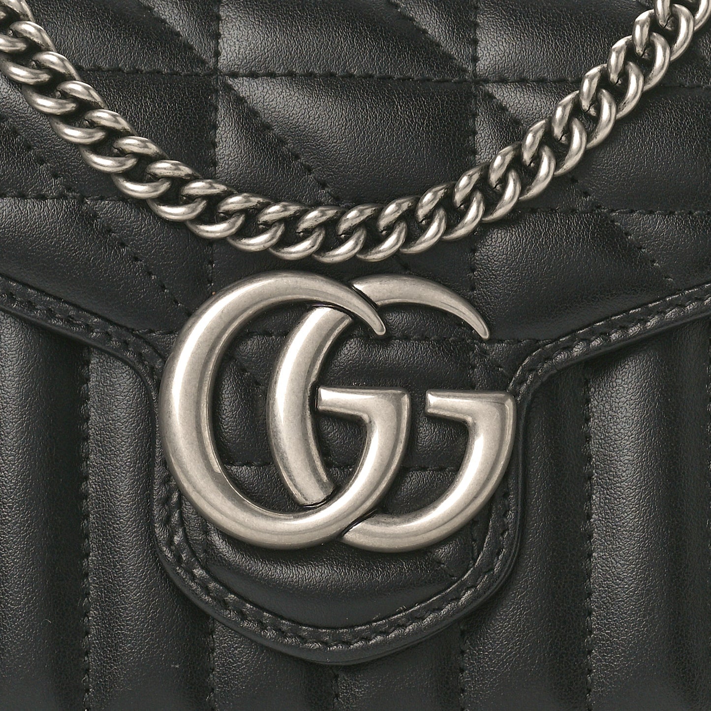 Calfskin Matelasse Aria GG Marmont Chain Wallet Black