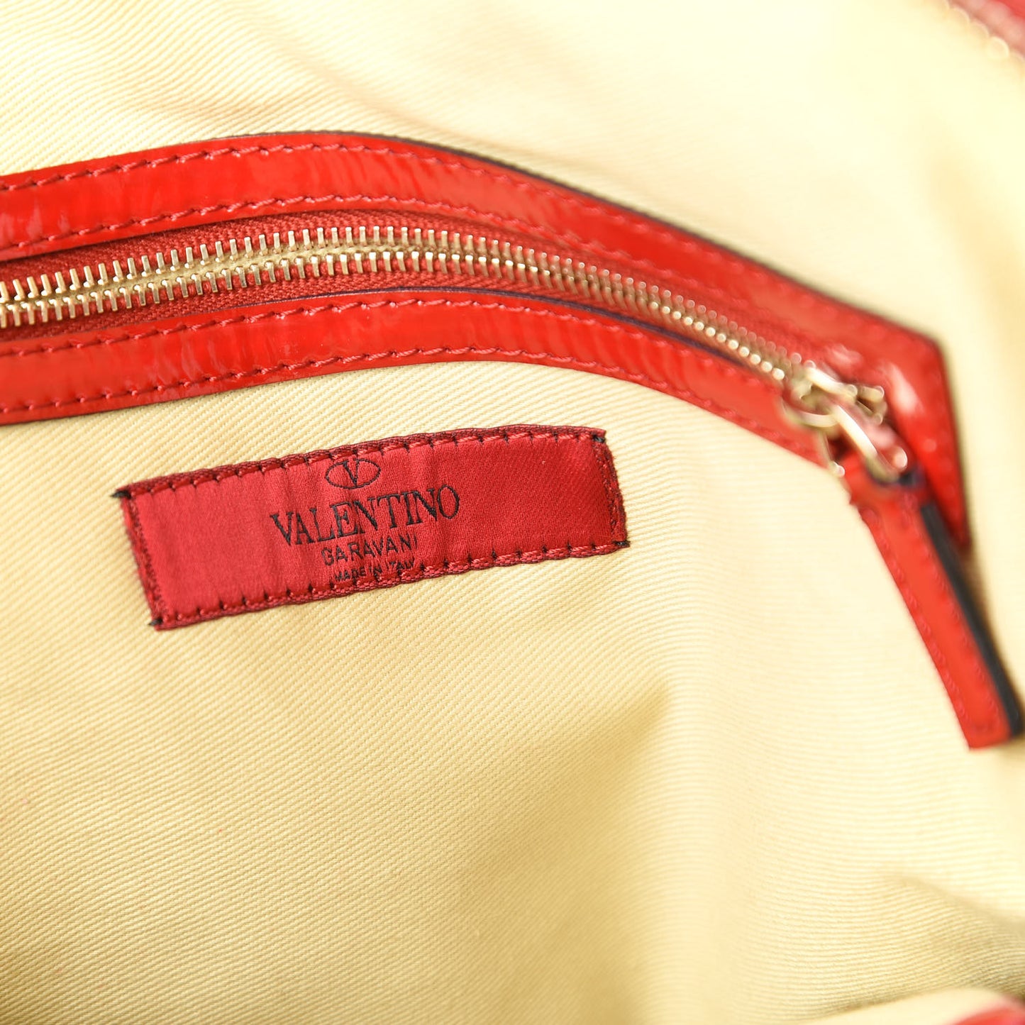 Patent Lacca Bow Dome Tote Red