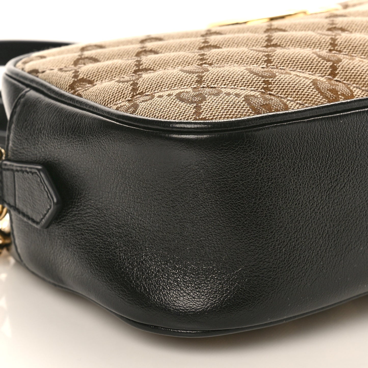 Monogram Matelasse Diagonal Small GG Marmont Chain Shoulder Bag Beige Black