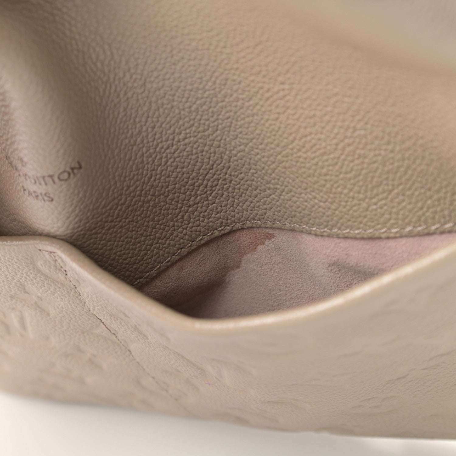 Louis Vuitton Empreinte Maida Hobo Tourterelle 22 of 23