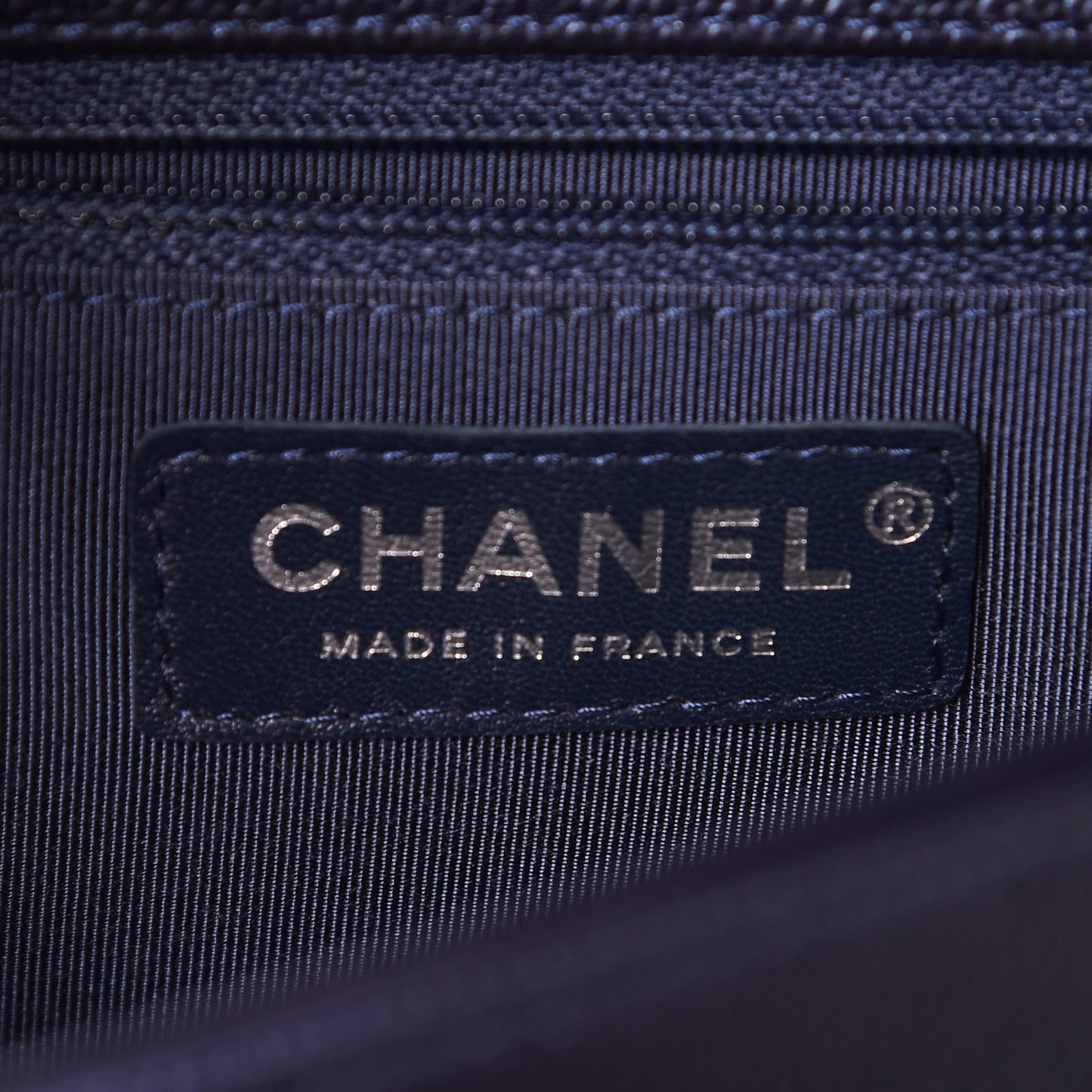 Metallic Caviar Quilted New Medium Boy Flap Navy