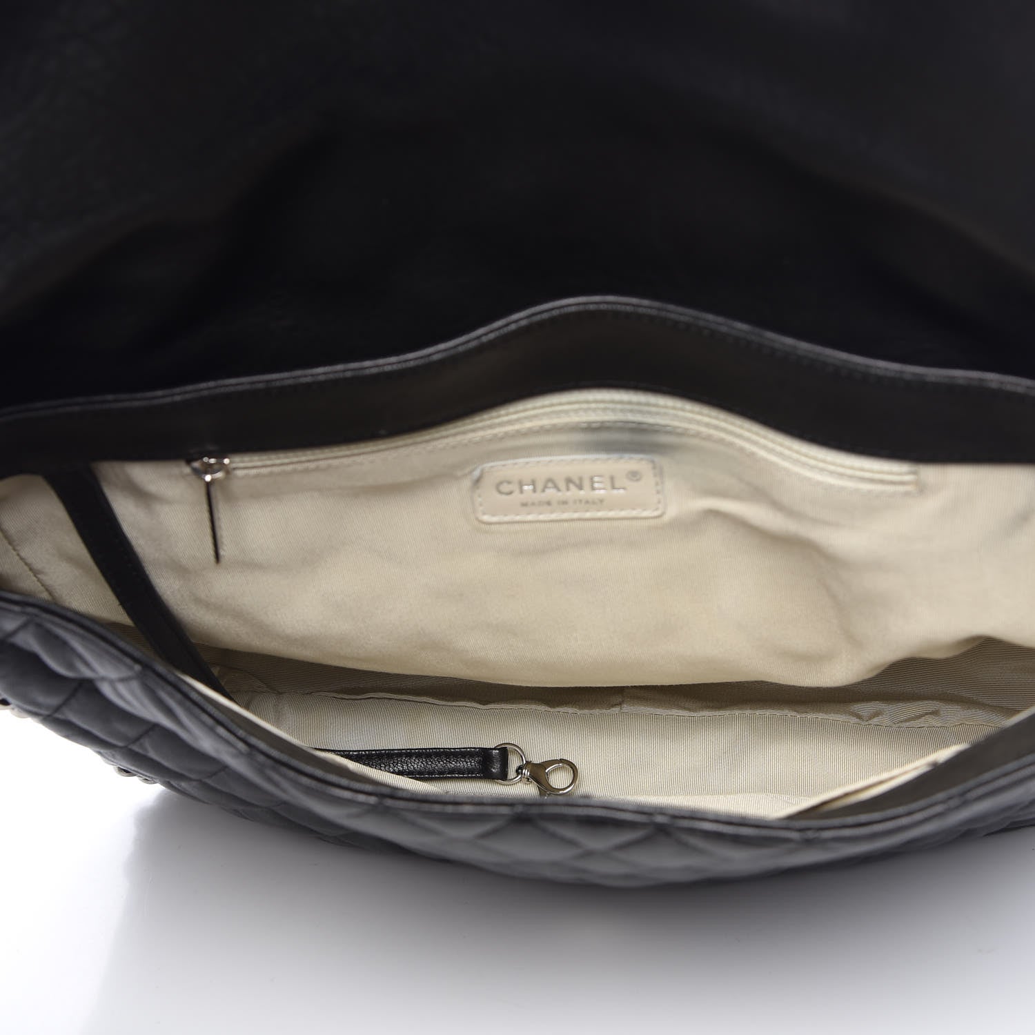 Chanel Washed Lambskin Quilted Maxi Chain Around Flap Black 5 of 9