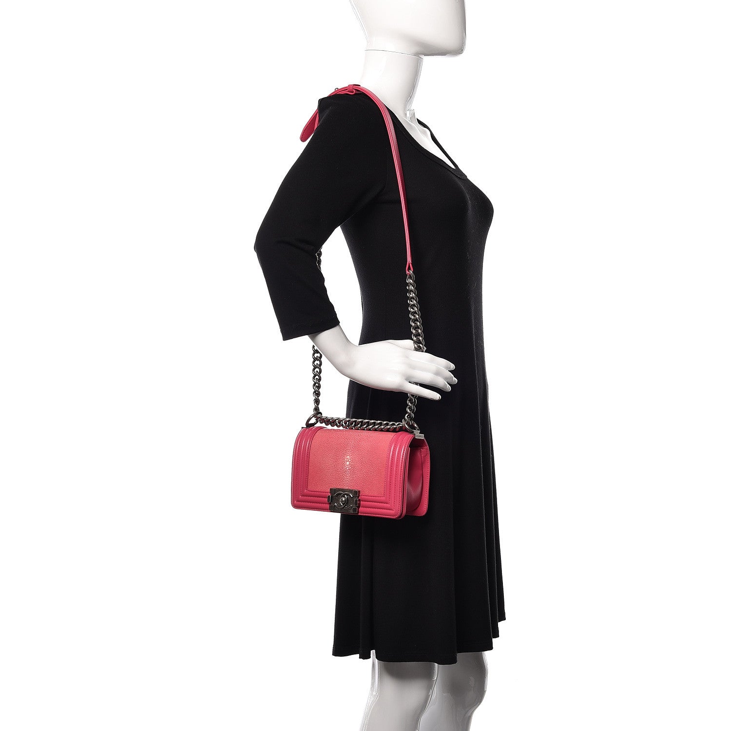 Chanel Galuchat Stingray Small Boy Flap Pink 2 of 14
