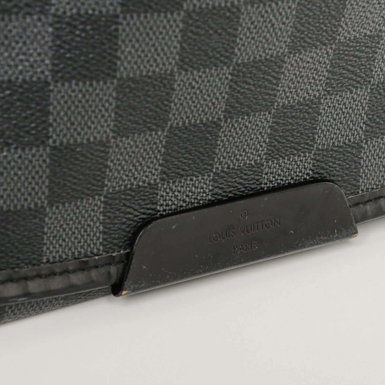 Louis Vuitton Damier Graphite Daniel GM 6 of 7
