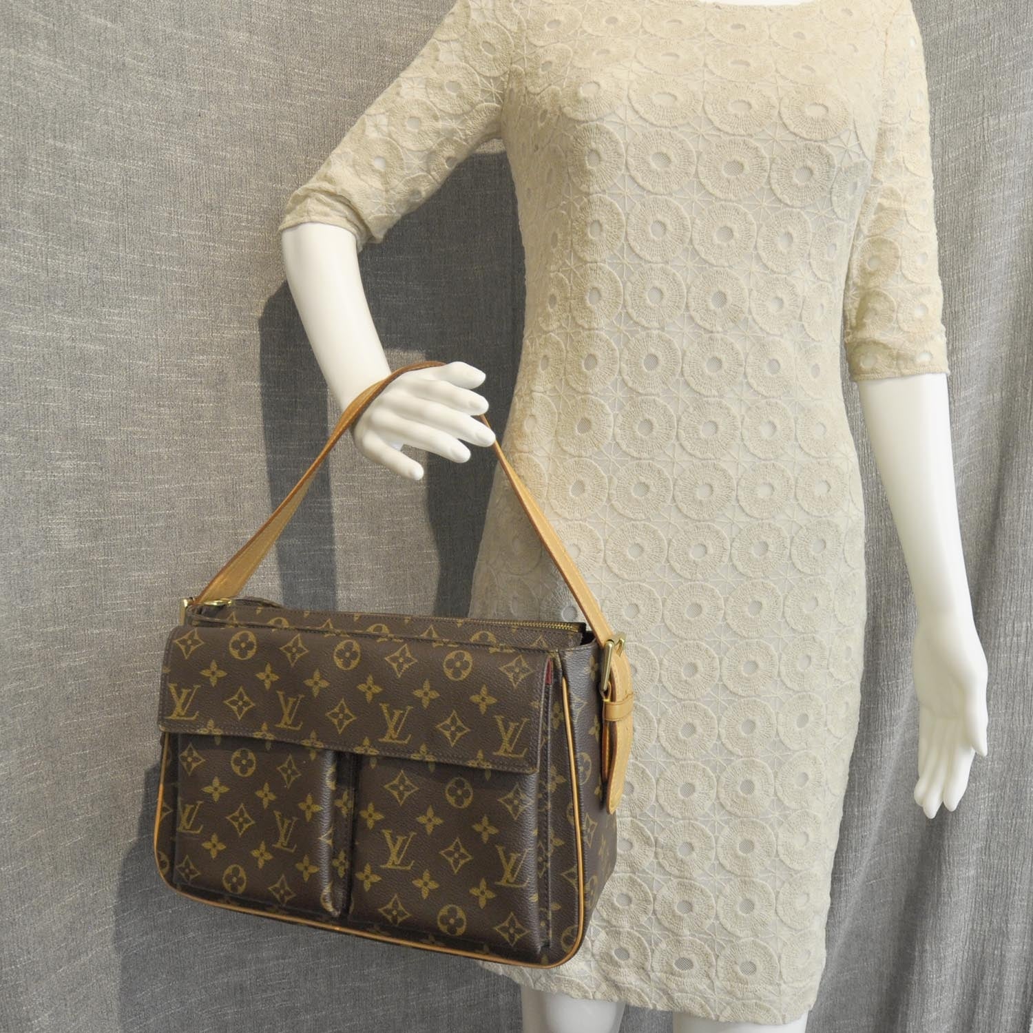 Louis Vuitton Monogram Viva-Cite GM 3 of 3