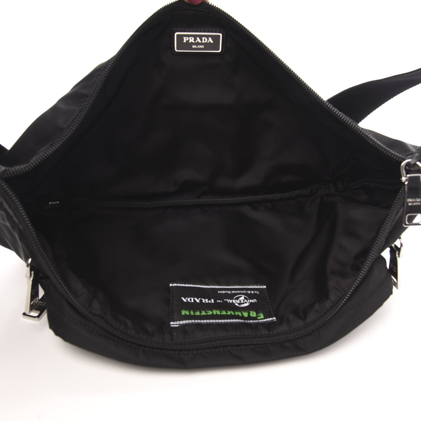 X UNIVERSAL STUDIOS Tessuto Nylon Montagna Frankenstein Print Multi Zip Belt Bag Black Menta