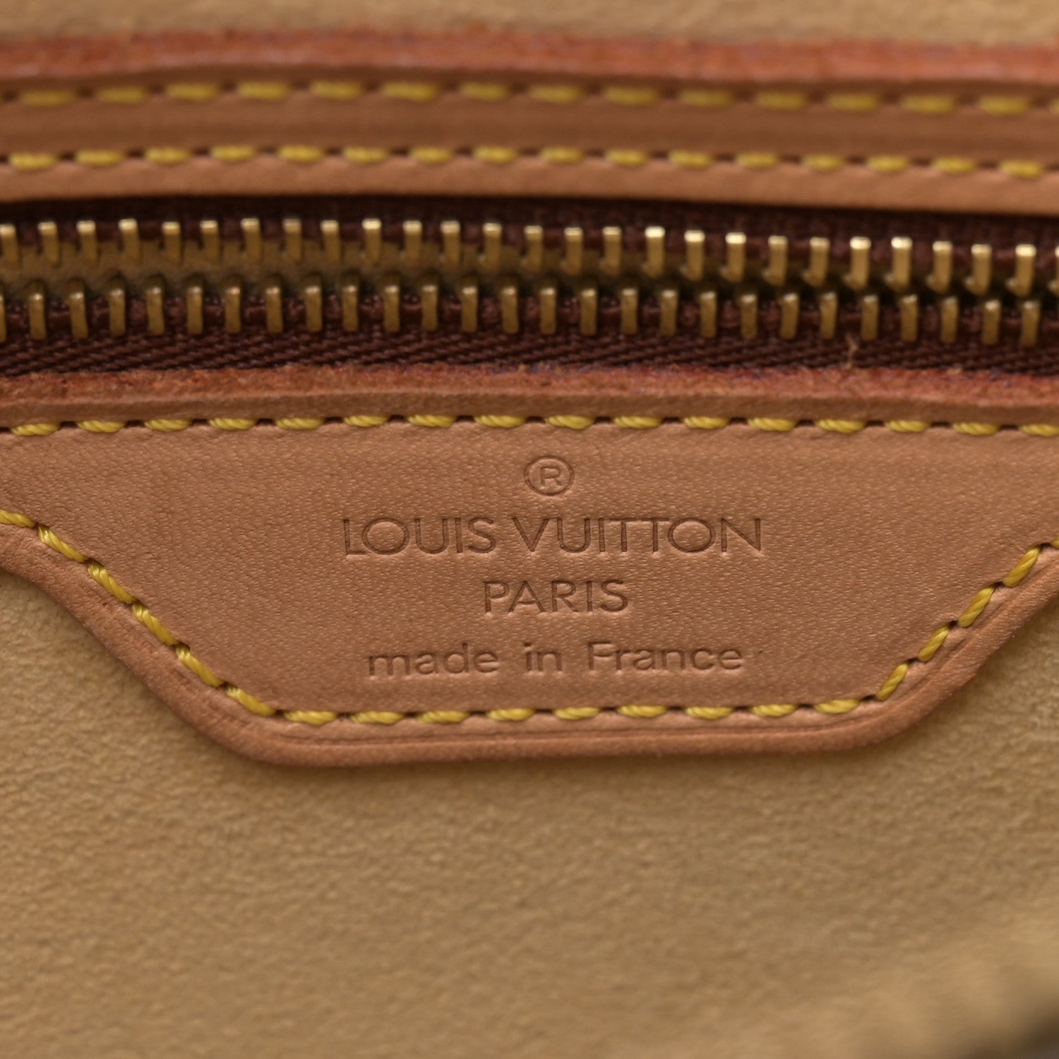 Louis Vuitton Monogram Looping MM 6 of 12