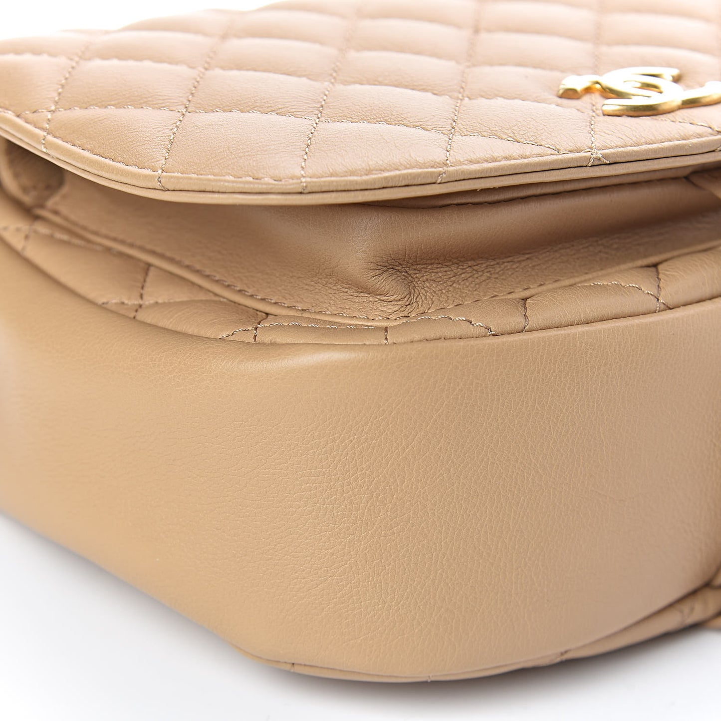 Calfskin Quilted Messenger Flap Beige