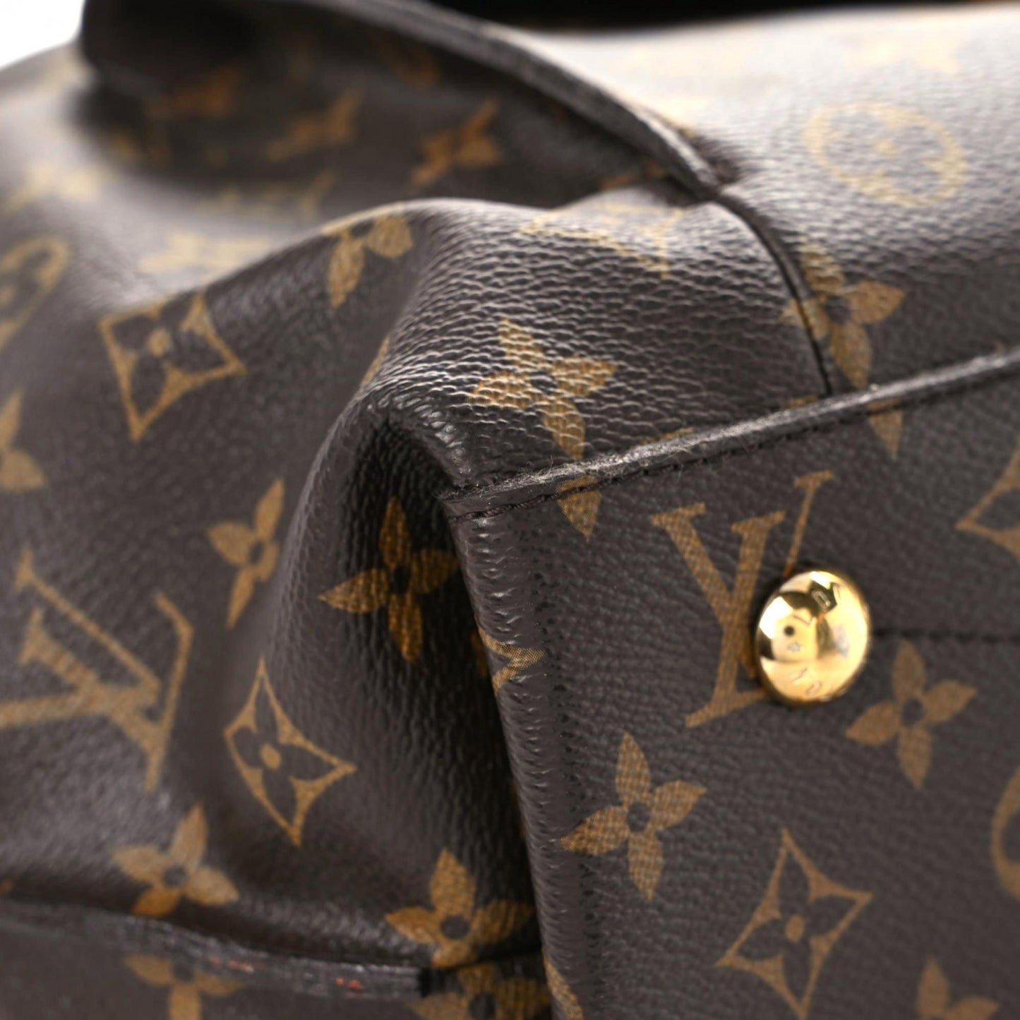 Monogram Metis