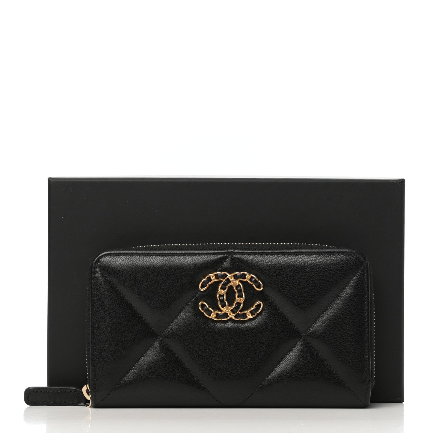 Shiny Goatskin Quilted Chanel 19 Long Zipped Around Wallet Black