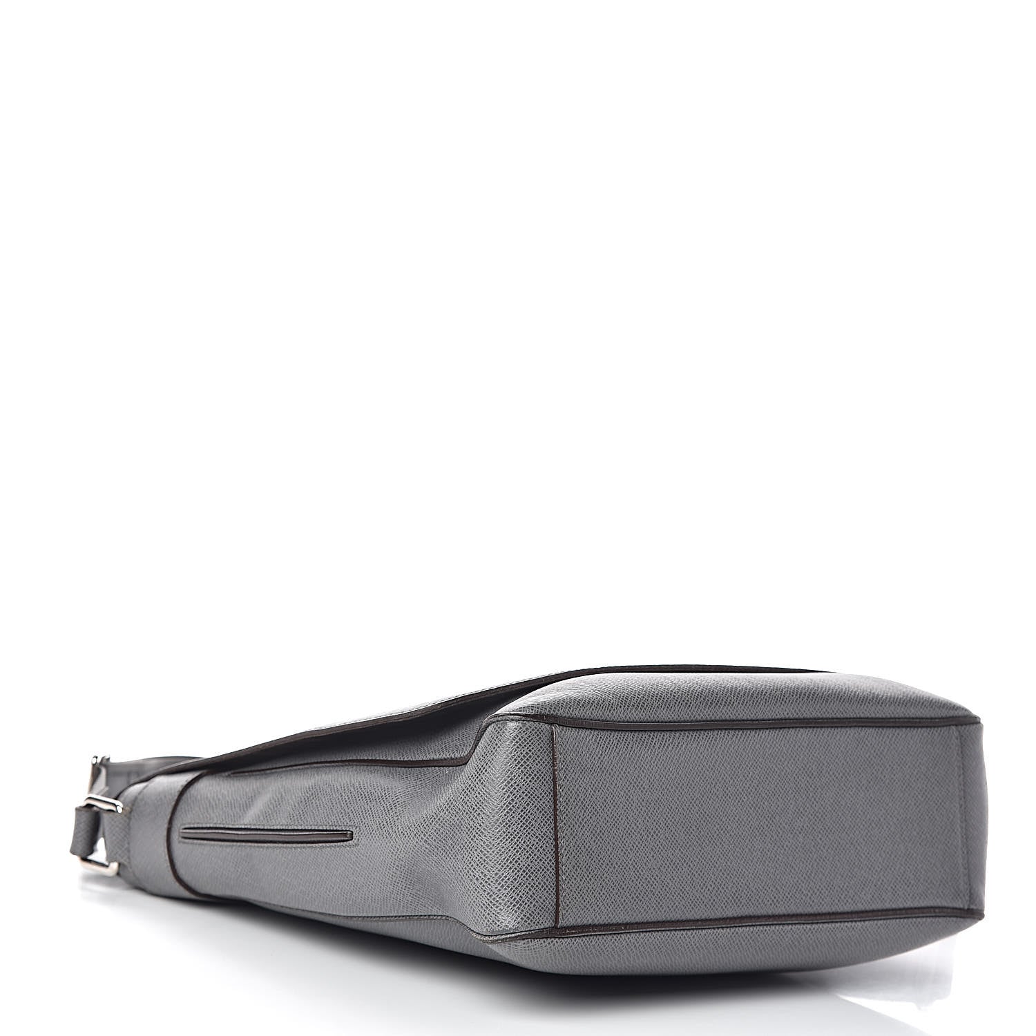 Louis Vuitton Taiga Milo Messenger Glacier 4 of 13