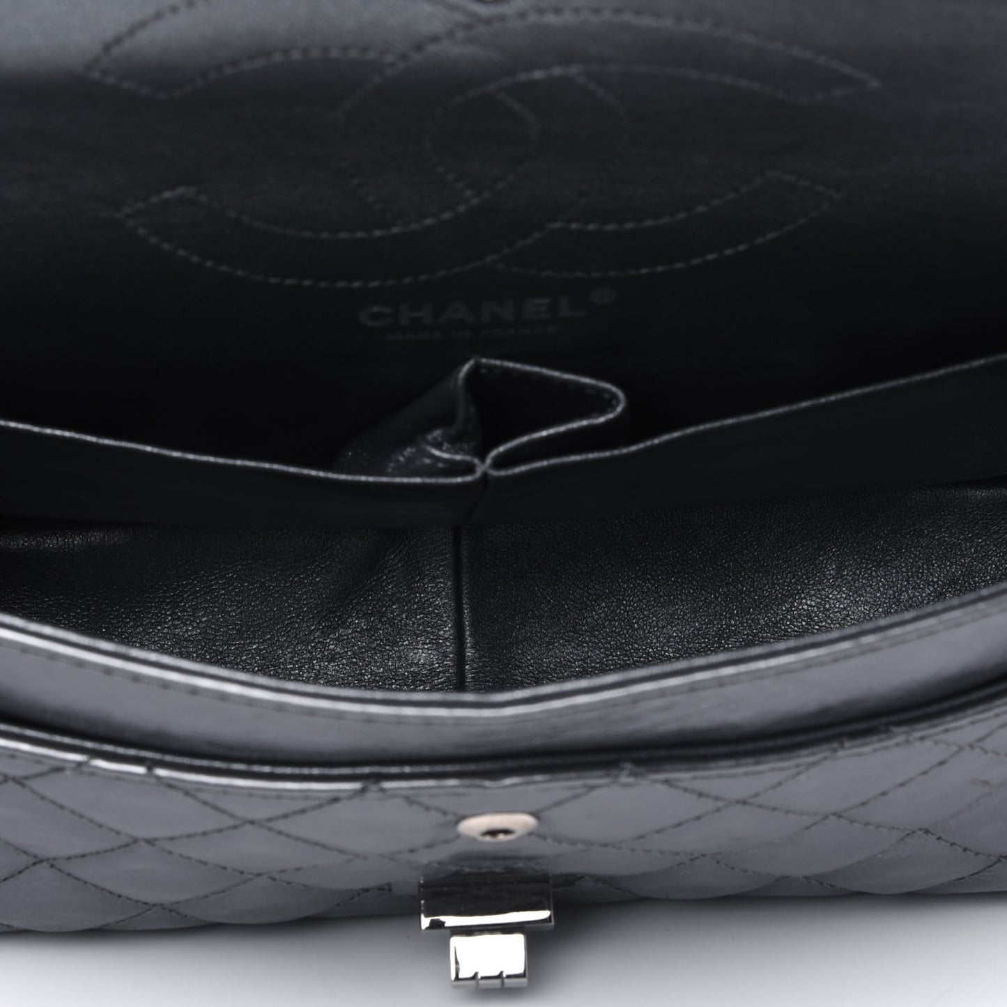 Metallic Aged Calfskin Quilted 2.55 Reissue 226 Flap Dark Silver