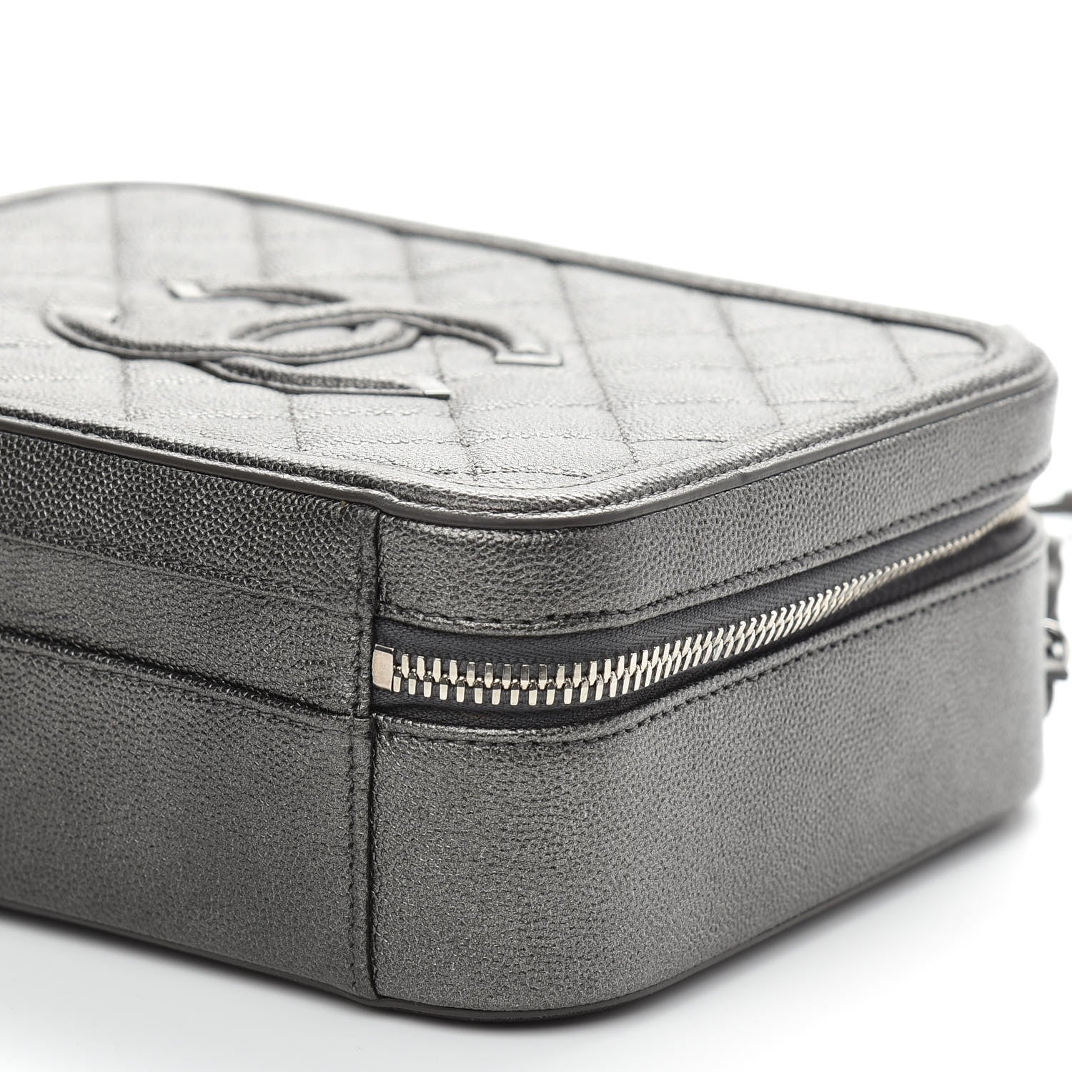Chanel Metallic Caviar Quilted Medium CC Filigree Vanity Case Dark Silver 9 of 9