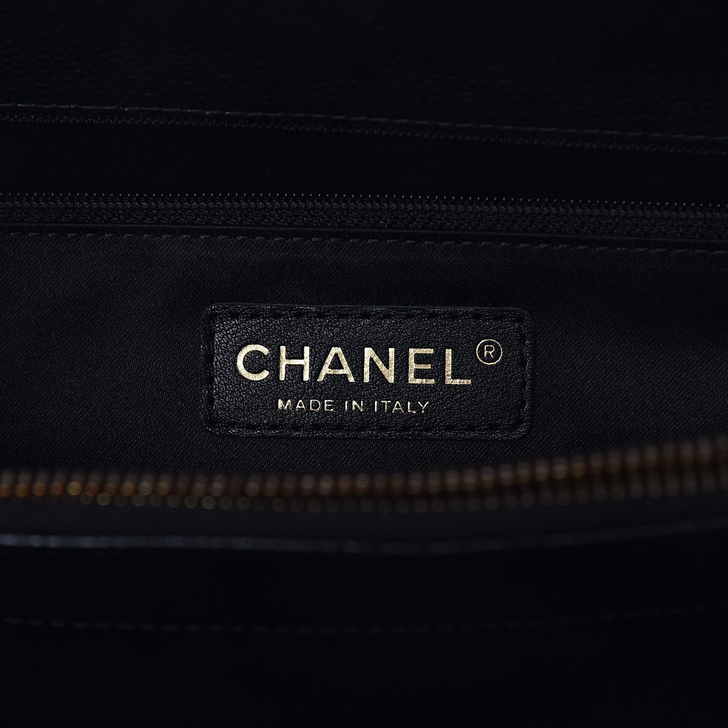 Caviar Quilted Grand Shopping Tote GST Black