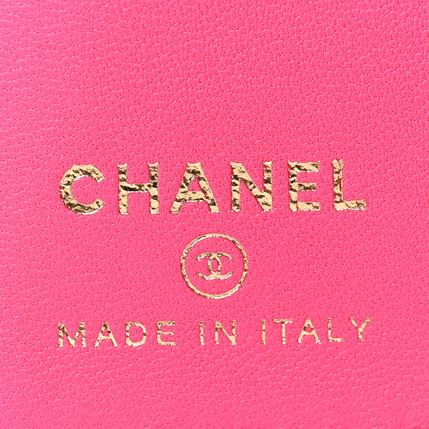 Lambskin Quilted Passport Holder Pink