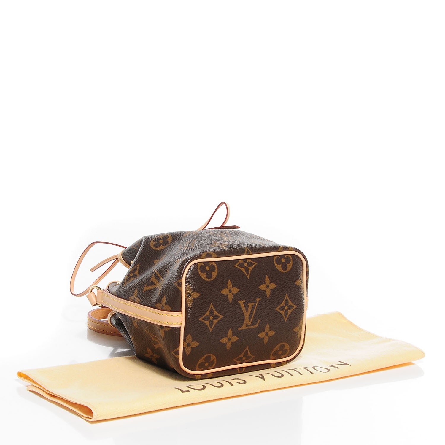 Louis Vuitton Monogram Nano Noe 4 of 7