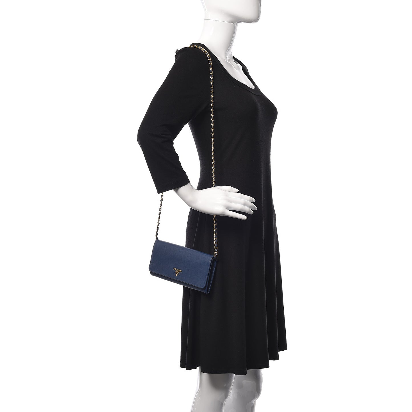Saffiano Metal Oro Chain Wallet Bleuette