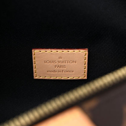 Louis Vuitton Monogram Bumbag 6 of 13