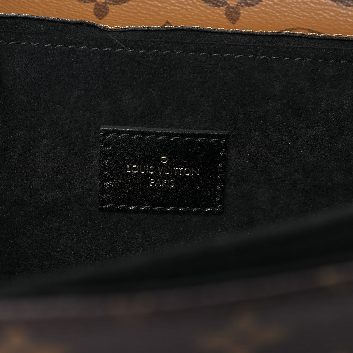 Reverse Monogram Pochette Metis