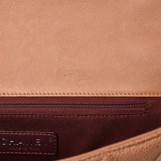 Caviar Iridescent Calfskin Quilted Medium Daily Carry Messenger Brown