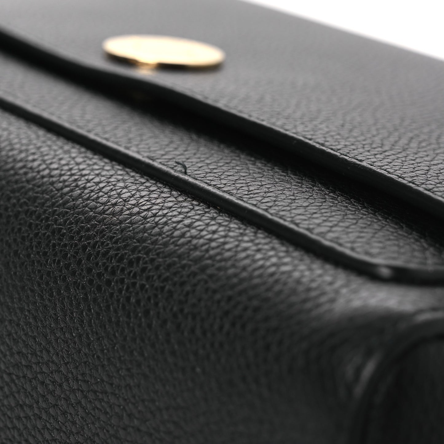 Grainy Calfskin Note Crossbody Bag Black