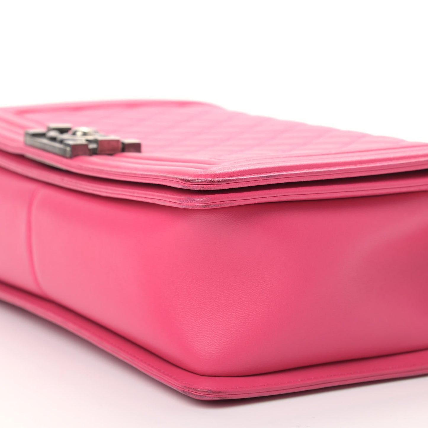 Lambskin Quilted New Medium Boy Flap Pink