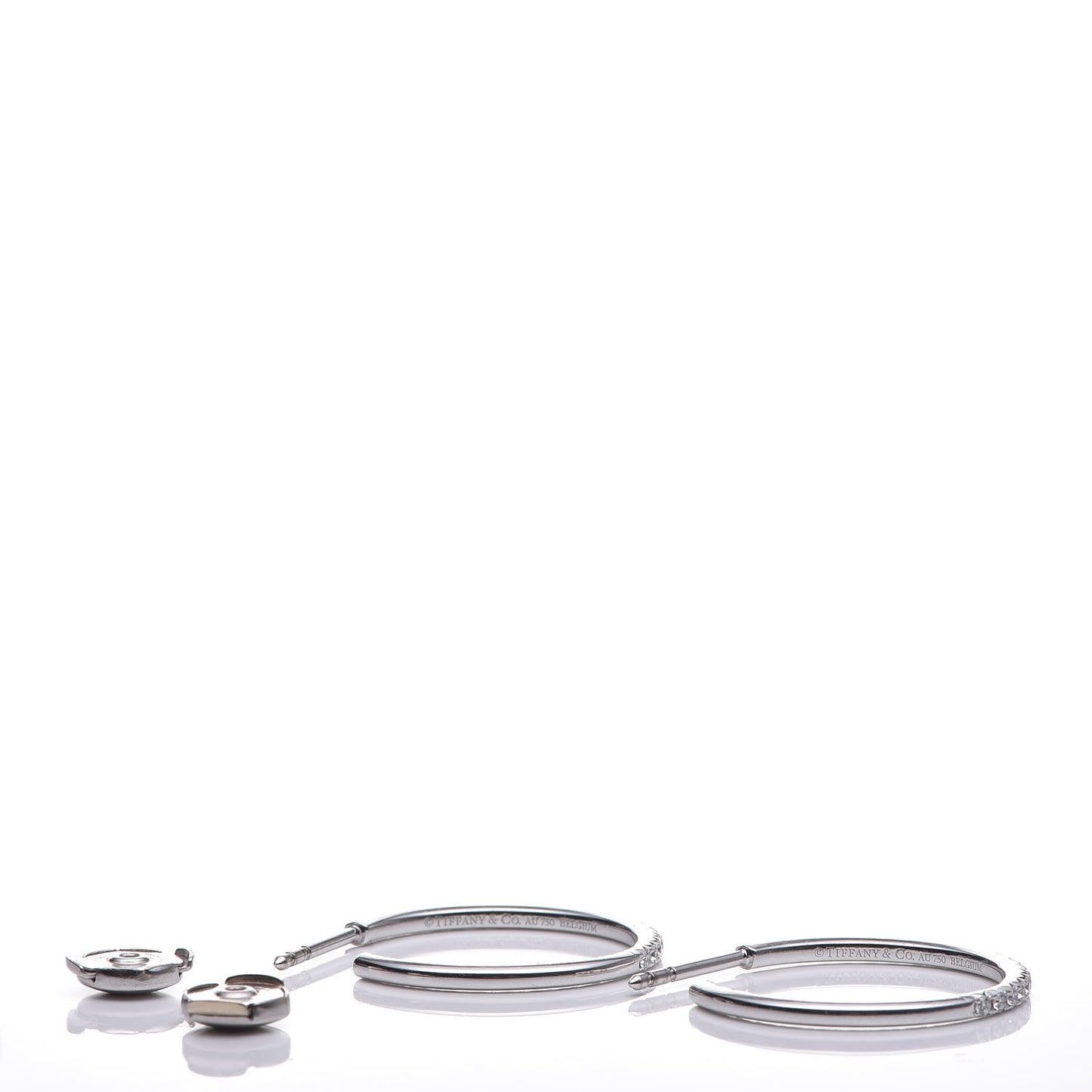 18K White Gold Diamond Medium Metro Hoop Earrings