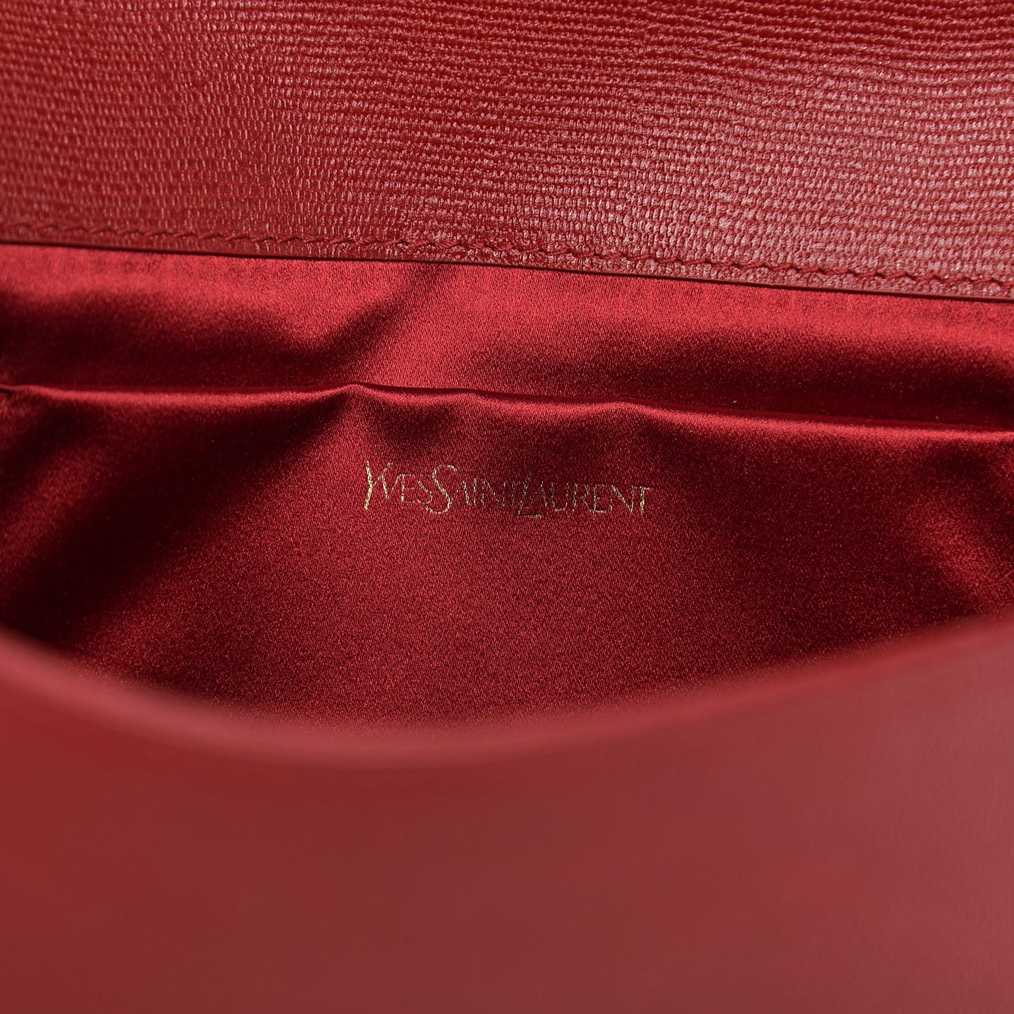 Textured Calfskin Classic Y Ligne Clutch Red