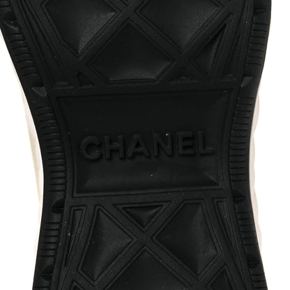 Chanel Velvet Calfskin Mixed Fibers CC Sneakers Ivory 36 Black 6 of 8