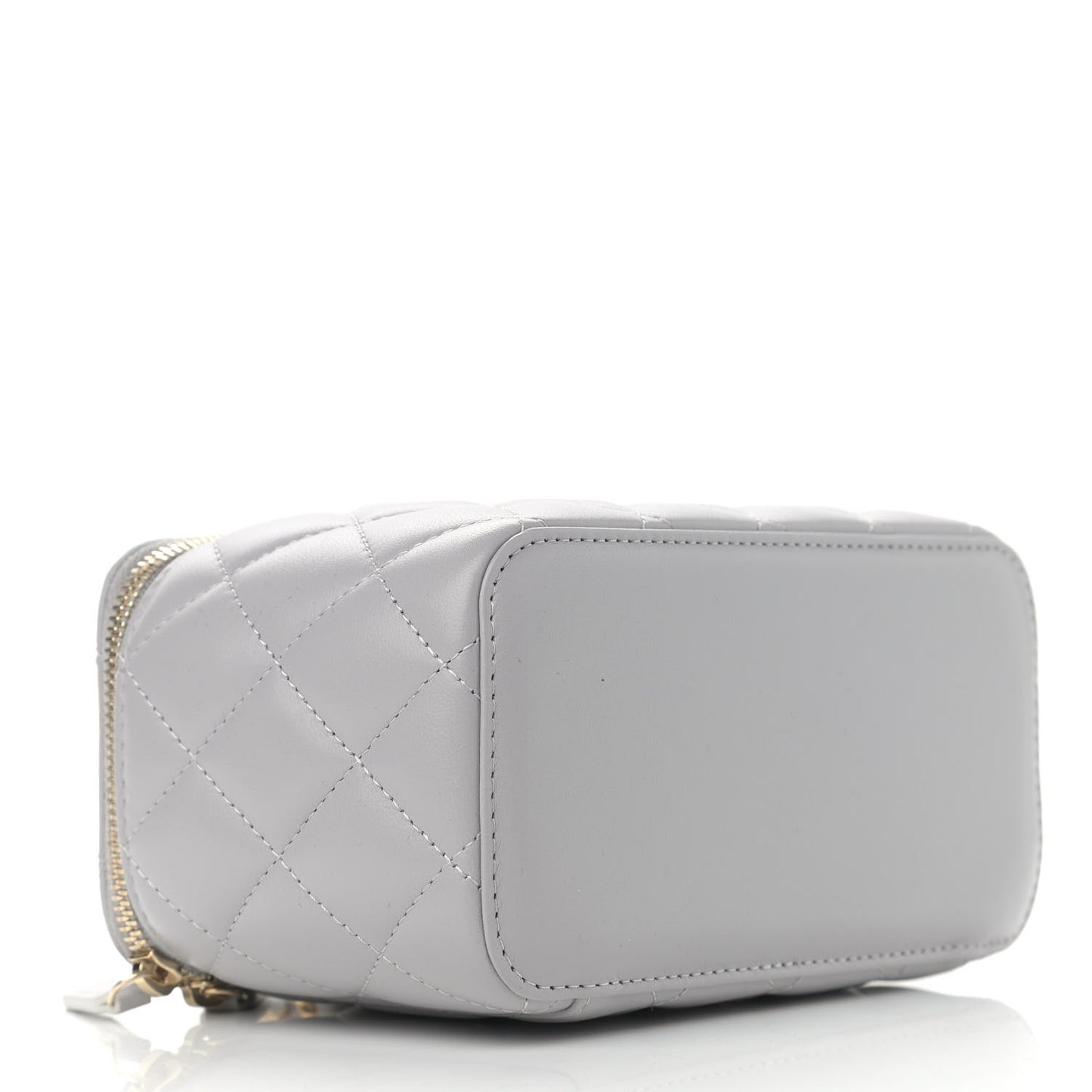 Lambskin Quilted Small Pearl Crush Vanity Case With Chain Grey