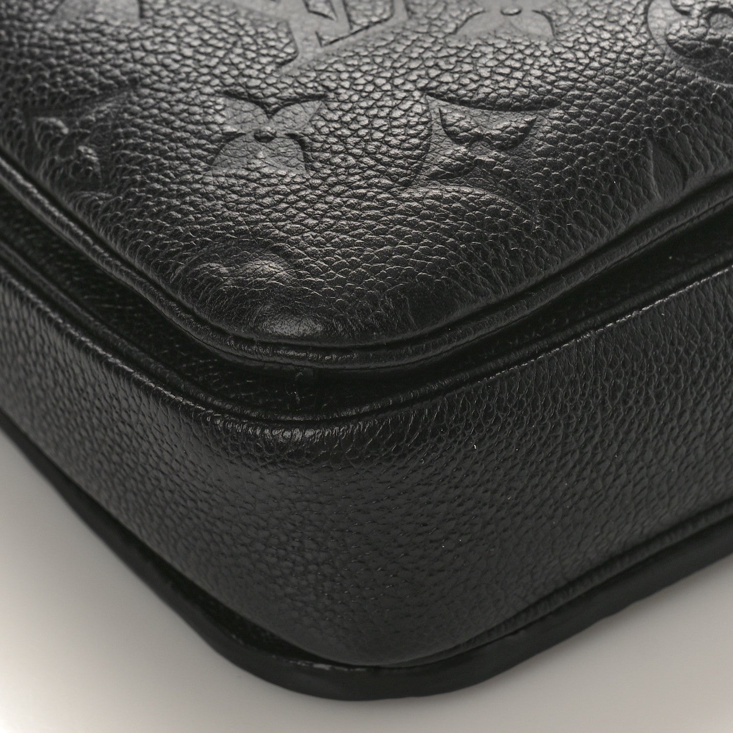Louis Vuitton Empreinte Pochette Metis Black 8 of 9