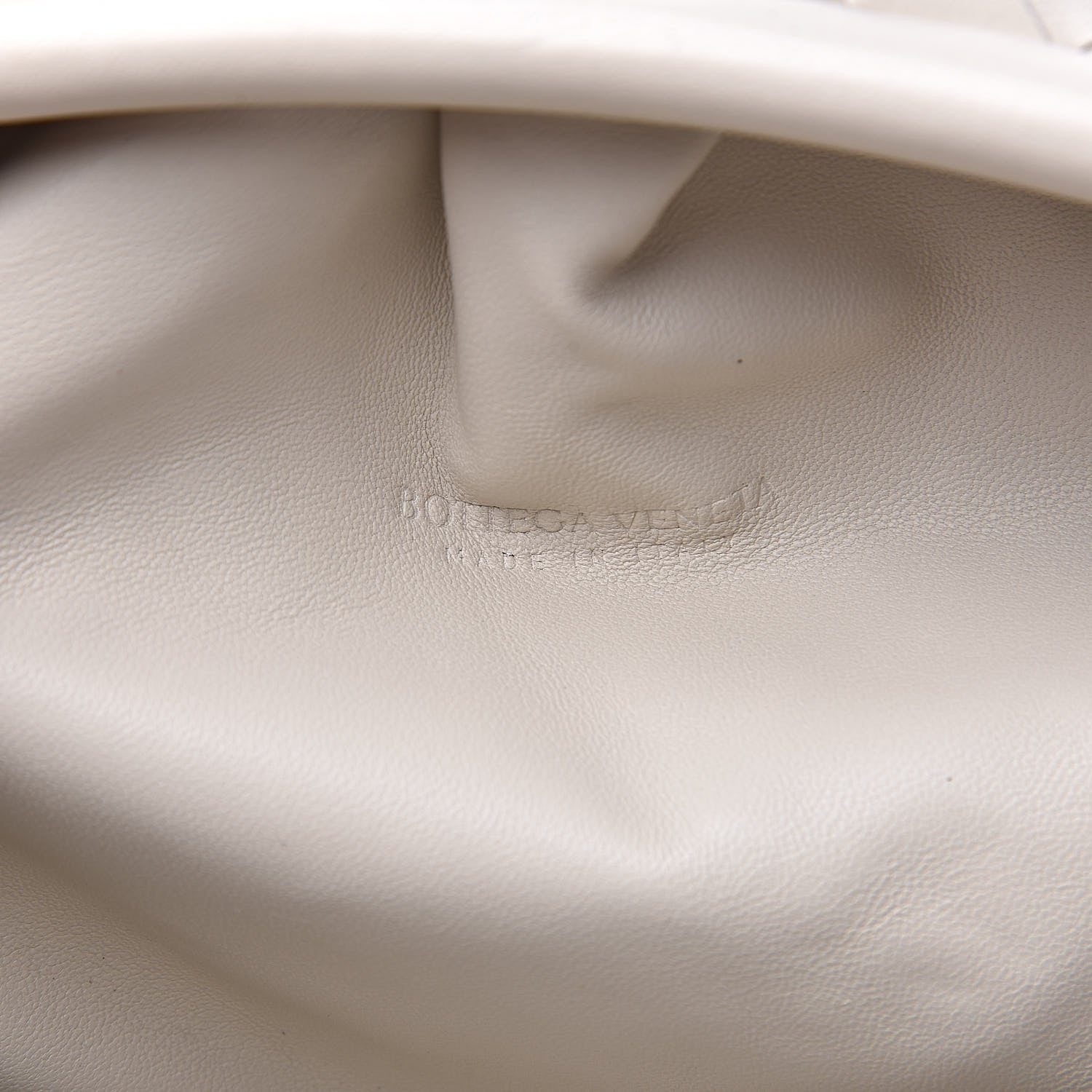 Bottega Veneta Nappa Maxi Intreccio The Pouch Oversized Clutch Plaster 8 of 10
